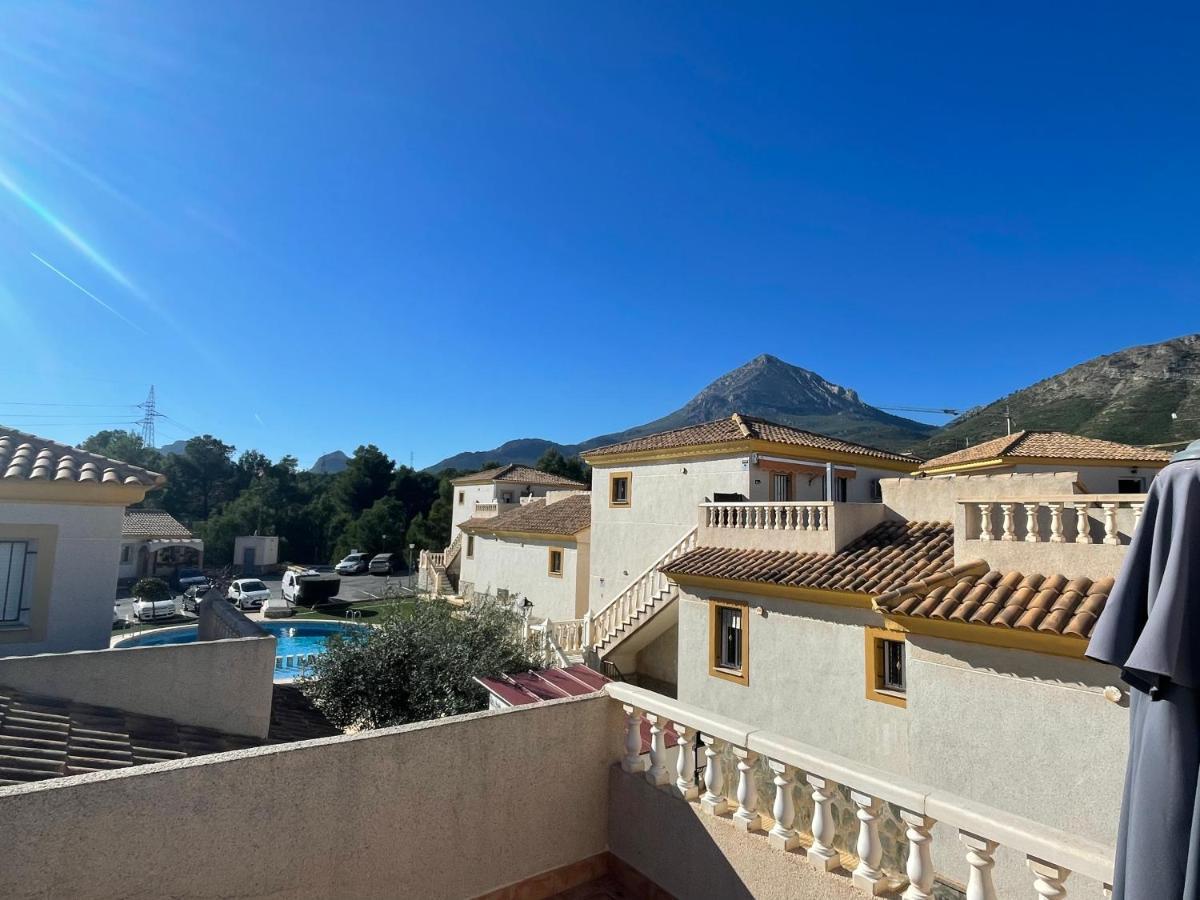 Pretty Bungalow With Private Terrace Polop Ngoại thất bức ảnh